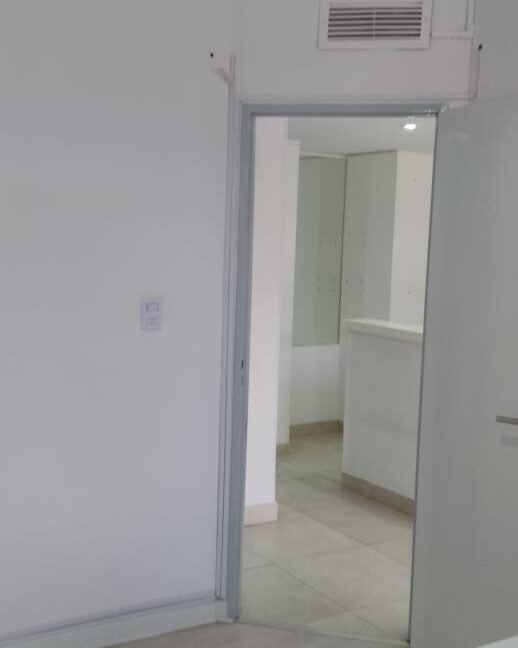 51b23724-a474-48f5-a745-db76ac611577