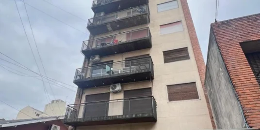 DEPARTAMENTO 3 AMB. MUY BUEN ESTADO