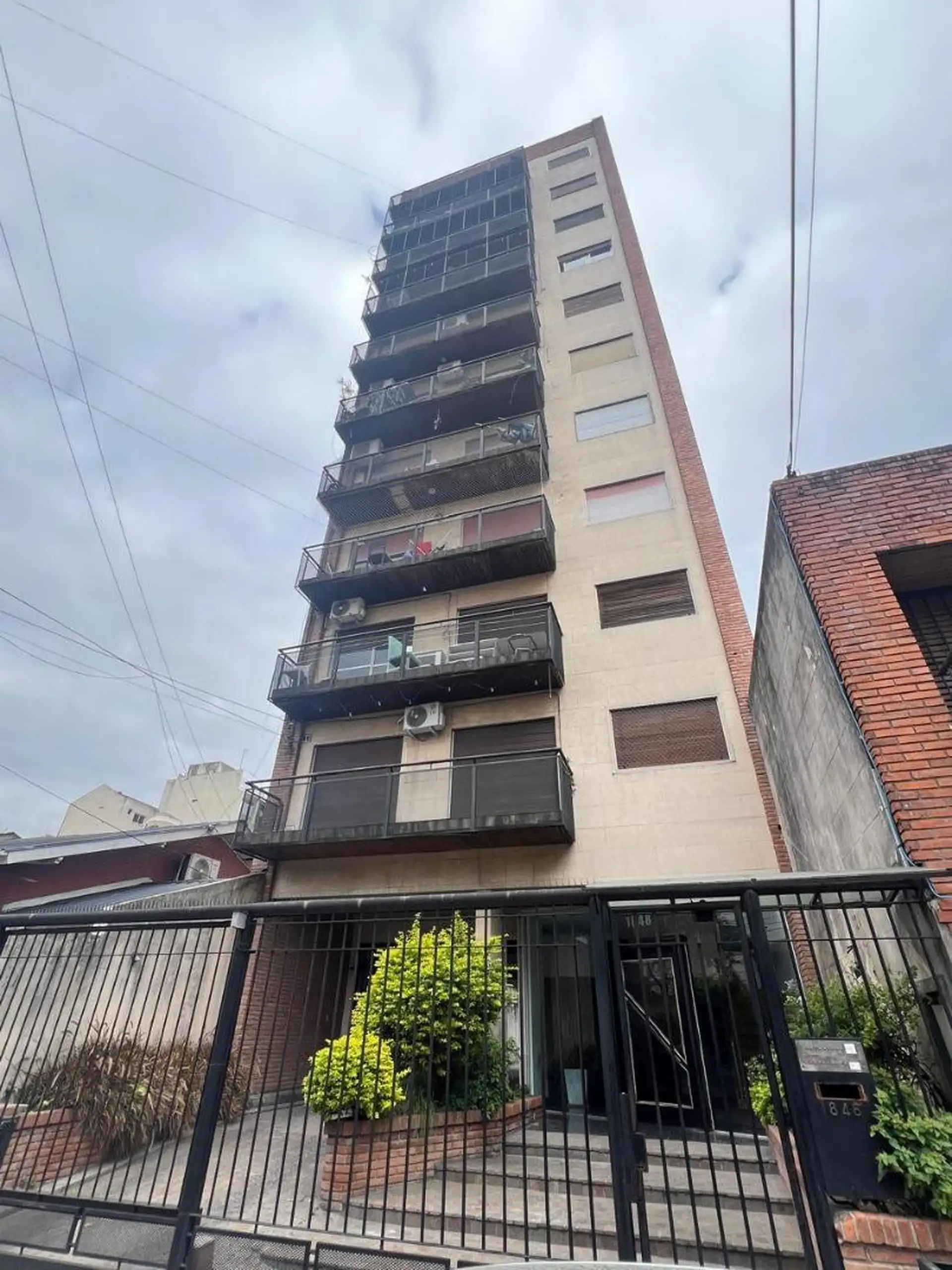 DEPARTAMENTO 3 AMB. MUY BUEN ESTADO