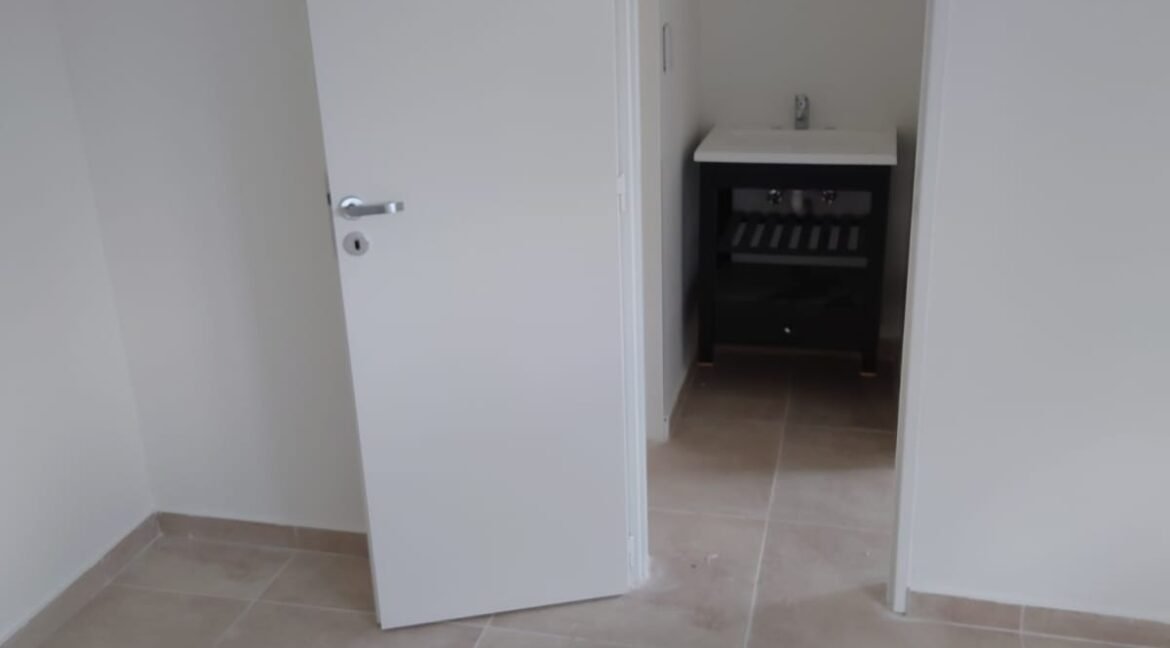 d120e812-702c-41f4-8ec9-6f030e480275